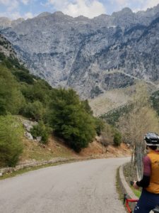 Cycling Trip Delphi Cyclist wondering at Mountain Views